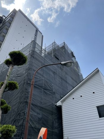 大阪府守口市　５Fビル足場組立工事